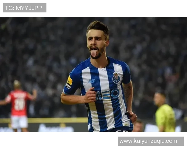 维埃拉盛赞阿森纳实力提升直言球队有望争夺英超冠军