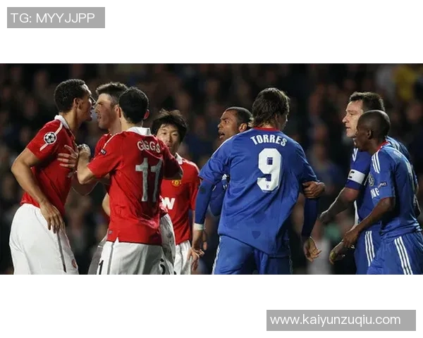 费迪南德回忆被托雷斯踩伤琼斯称阿扎尔防守难度极大