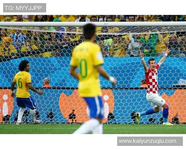 巴西足球历史性失利马塞洛痛心称如同噩梦国家级耻辱难以忘怀