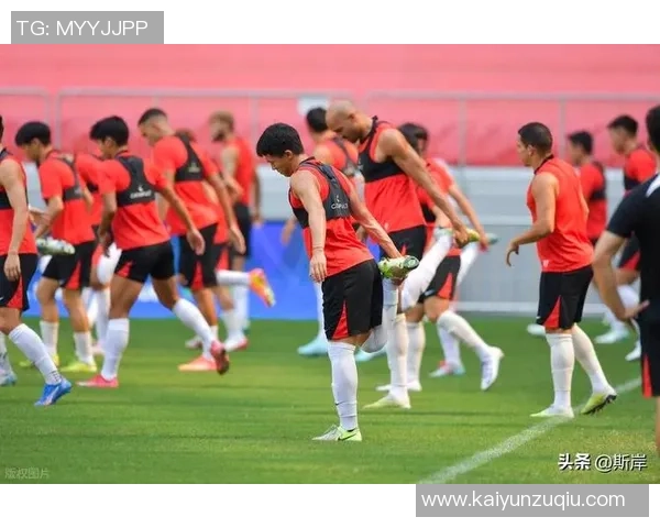 蓉城足球面临体系重建新教练如何应对三中卫挑战