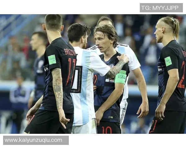 米体评分揭晓德温特最低仅4分莫德里奇表现出色获7分最高评价