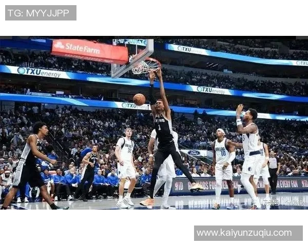 路威建议文班亚马向字母哥学习提升持球能力加强转换进攻表现